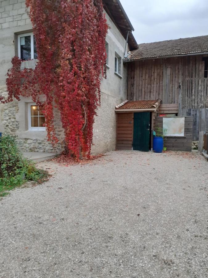 Okami Du Vercors Saint-Laurent-en-Royans Bagian luar foto